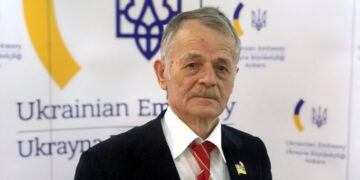 Crimean Tatar Leader, Mustafa Dzhemilev & Crimean Tatar Community to be Honoured in 2021 Awards