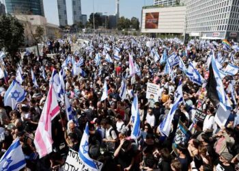 Netanyahu’s Attempts at Judicial Reform Result in Strikes and Air Travel Suspension