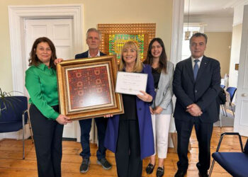 Palestinian Ambassador Honours Senator Frances Black